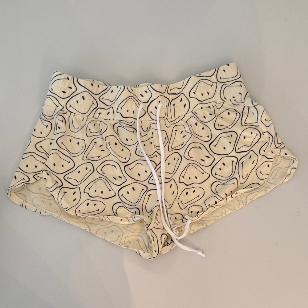 American Eagle Outfitters Cream Smiley Print Athletic Shorts